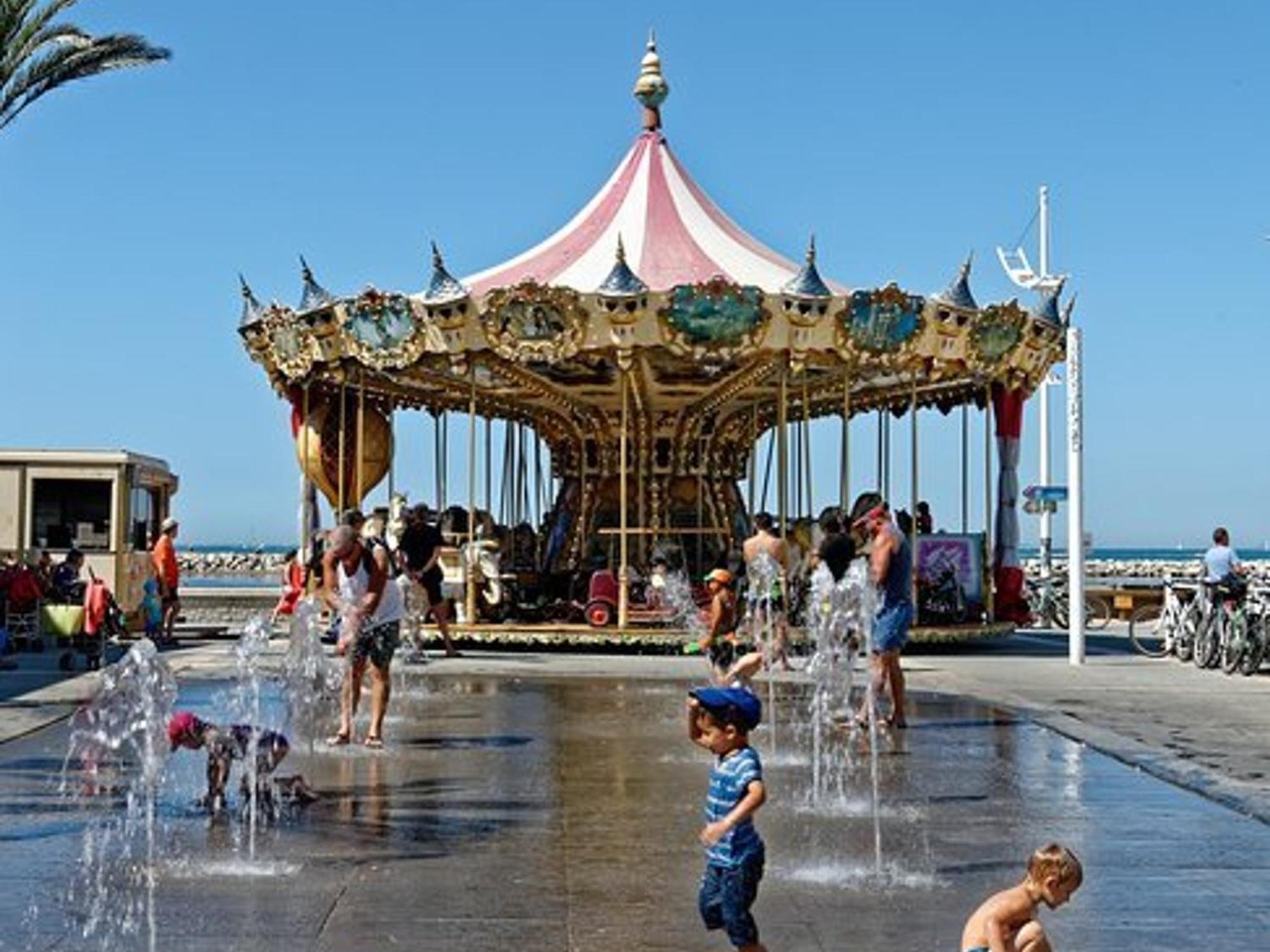 Studio Climatise Double Cabine Avec Piscine Et Parking A 650M De La Plage - Fr-1-307-140 Le Grau-du-Roi Buitenkant foto